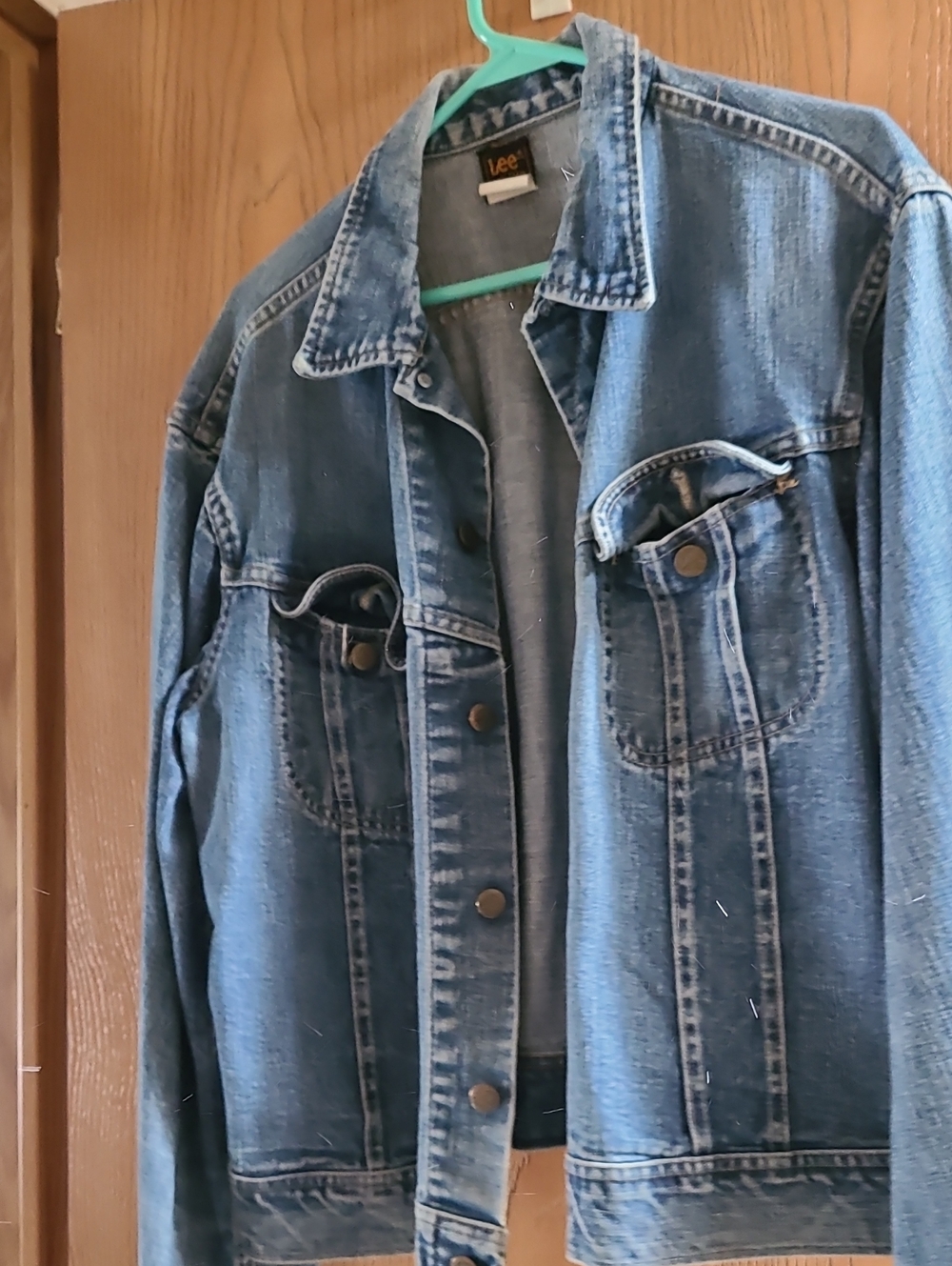 Lee Women's Medium Blue Denim Trucker Jacket